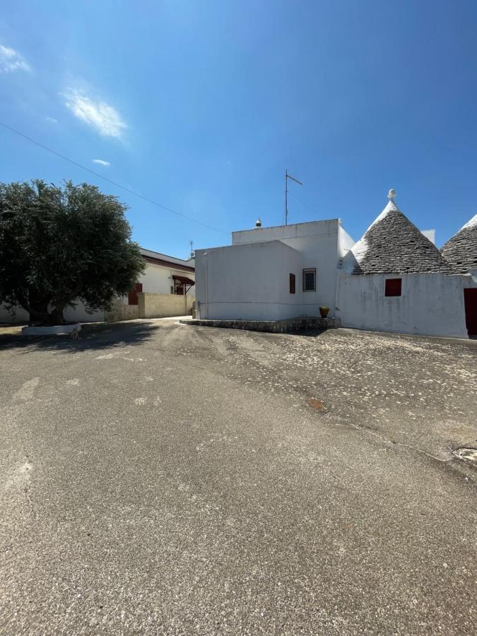 Trulli Lupoli In Valle D Itria Cisternino Ngoại thất bức ảnh